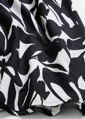 Długa sukienka z lejącej wiskozy • czarny - biel wełny w kwiaty • sklep bonprix