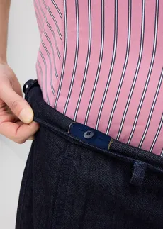 Džínsy barrel, stredná výška pásu • tmavomodrá denim • obchod bonprix