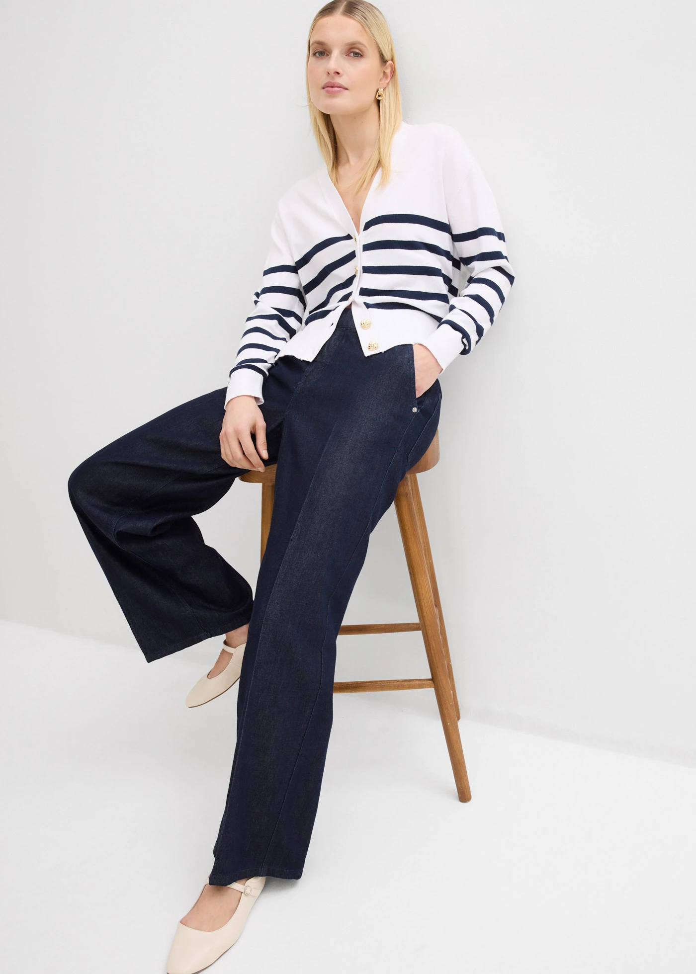 Wide Leg farmer, Straight • mélykék denim, nincs előmosva • bonprix áruház