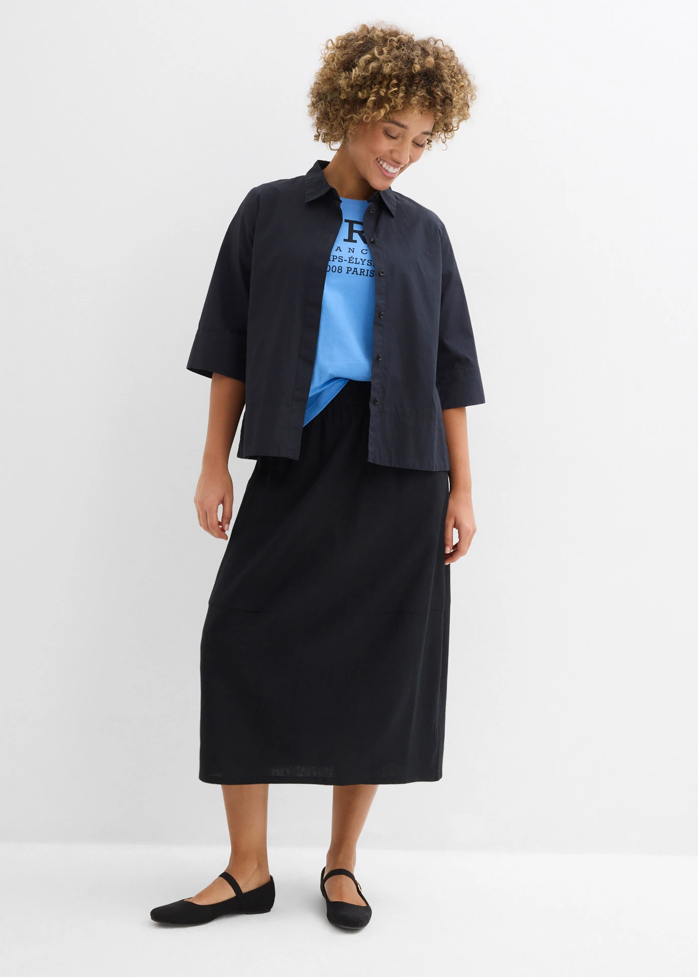 Jupe midi légère • noir • Boutique bonprix