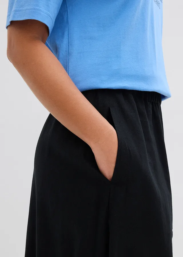 Fustă midi din material vaporos cu in • negru • magazin bonprix