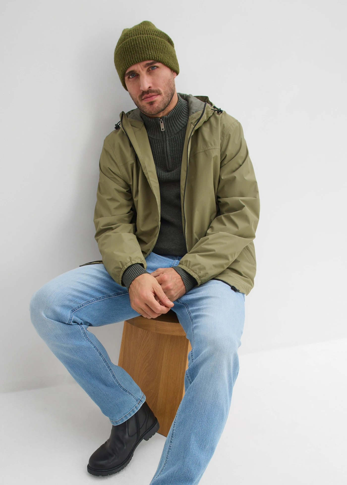 Esőkabát, vízálló • olívazöld • bonprix áruház