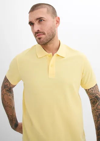 Polo en maille piquée 100% coton • jaune clair • Boutique bonprix