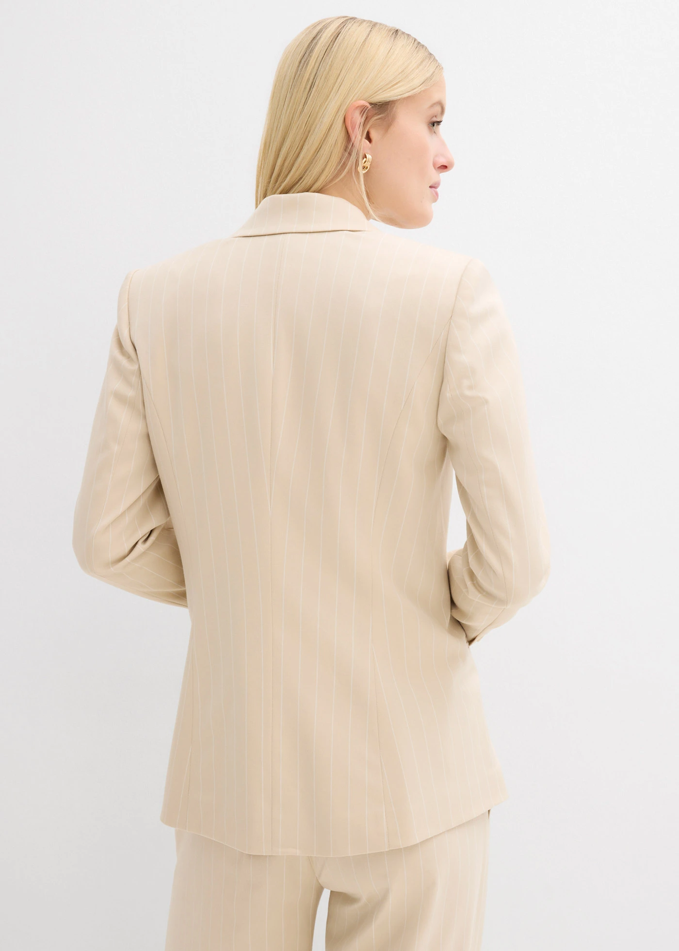 Blazer à rayures tennis • sable clair/blanc rayé • Boutique bonprix