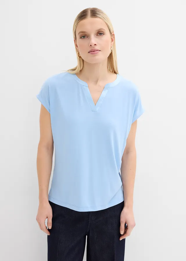 T-shirt met satijnen rand • lichtblauw • product-page.page-title-suffix