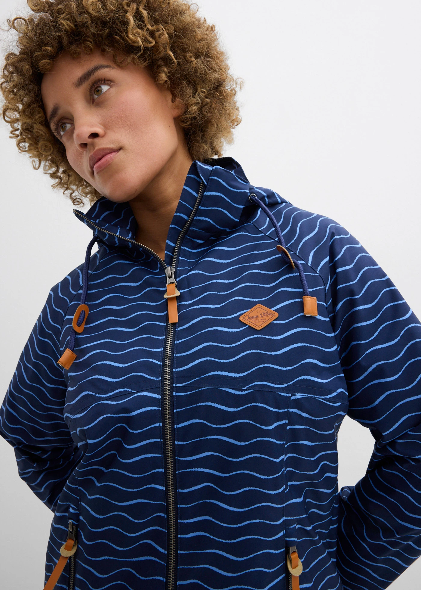 Waterdichte outdoor jas • donkerblauw/middenblauw grafische print • bonprix online shop