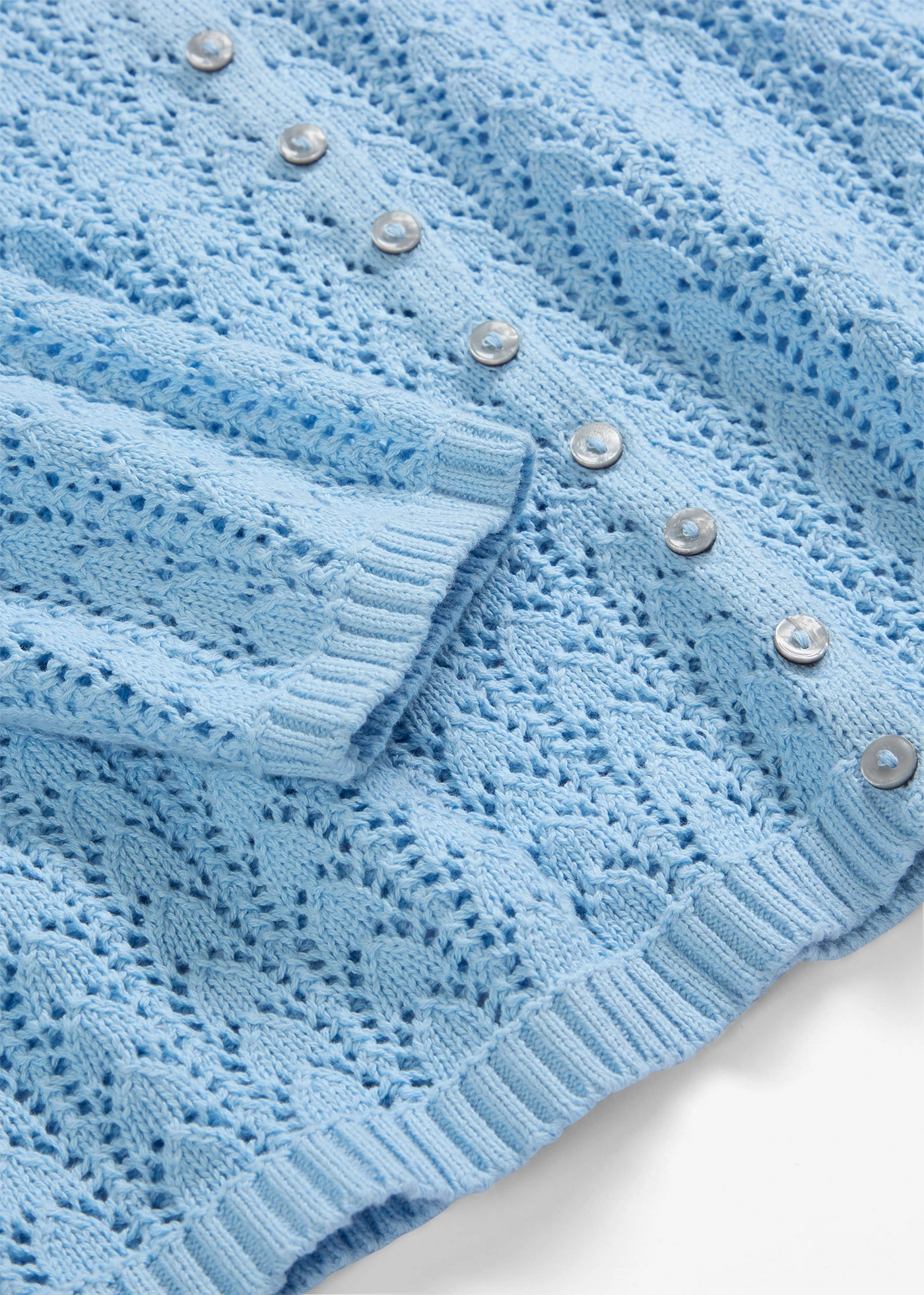 Jachetă tricotată cu model ajurat din bumbac 100% • bleu • magazin bonprix