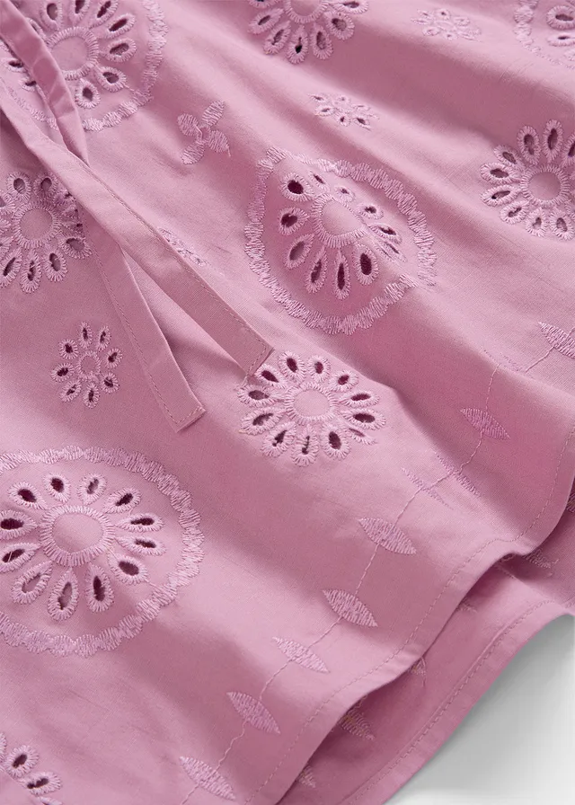 Bluză scurtă tip tunică cu broderie perforată • mov-maroniu • magazin bonprix
