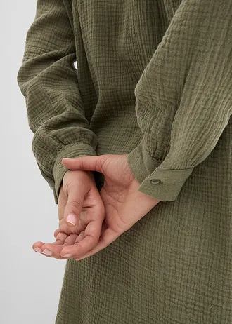 Chemisier long oversize en gaze de coton • olive • Boutique bonprix