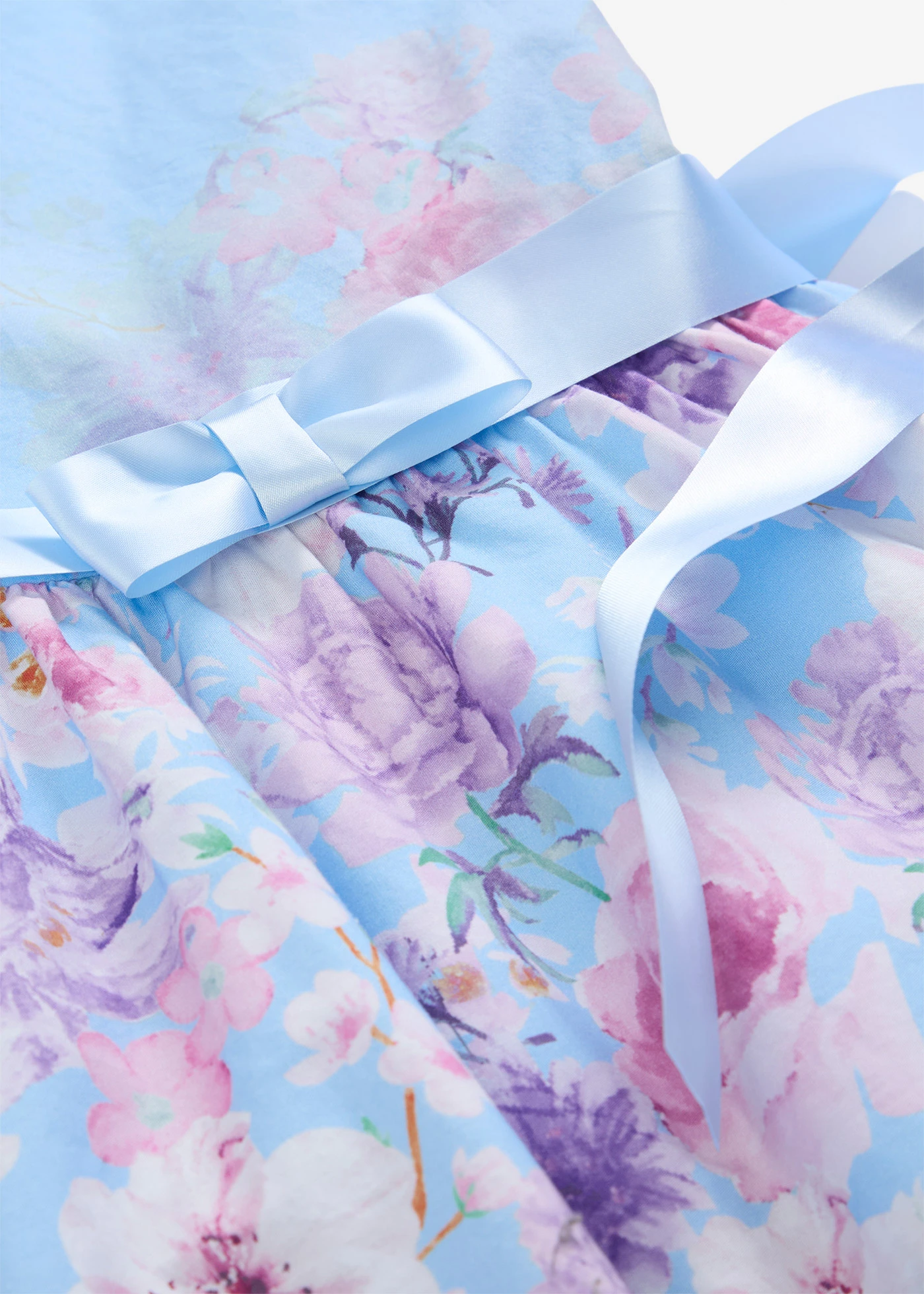 Robe évasée • bleu clair floral • Boutique bonprix