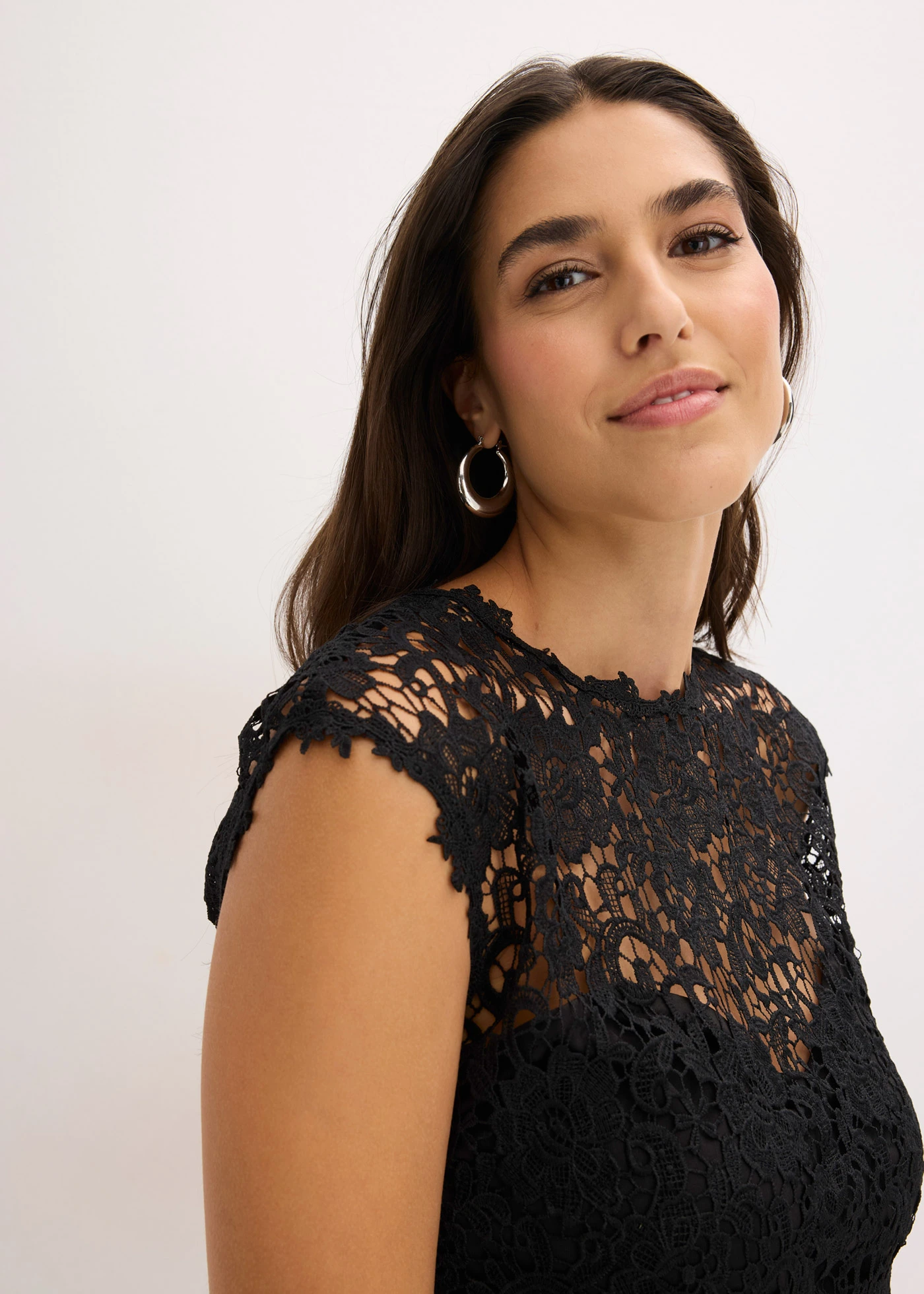 Top din dantelă • negru • magazin bonprix