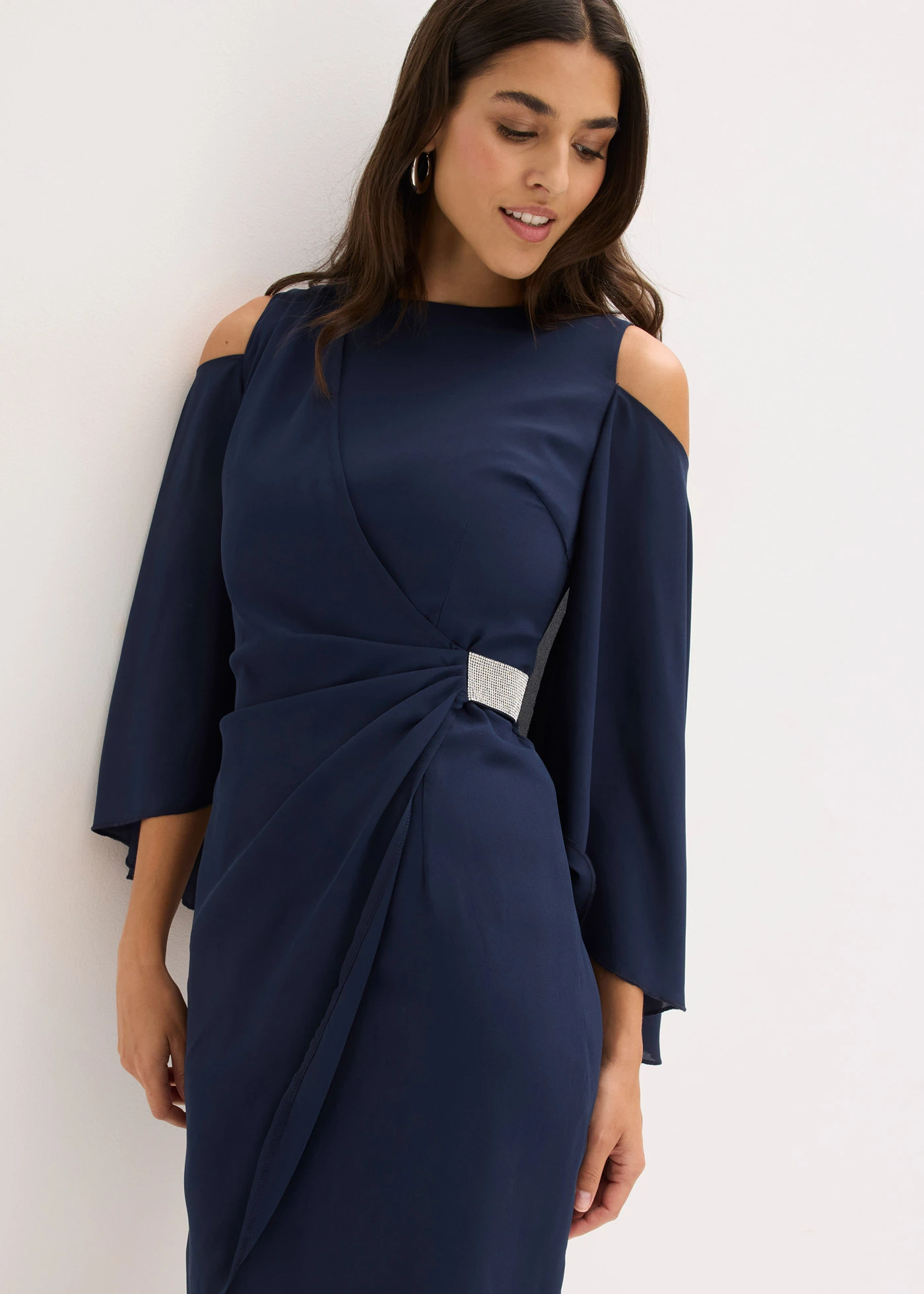 Robe à col Bardot • bleu foncé • Boutique bonprix