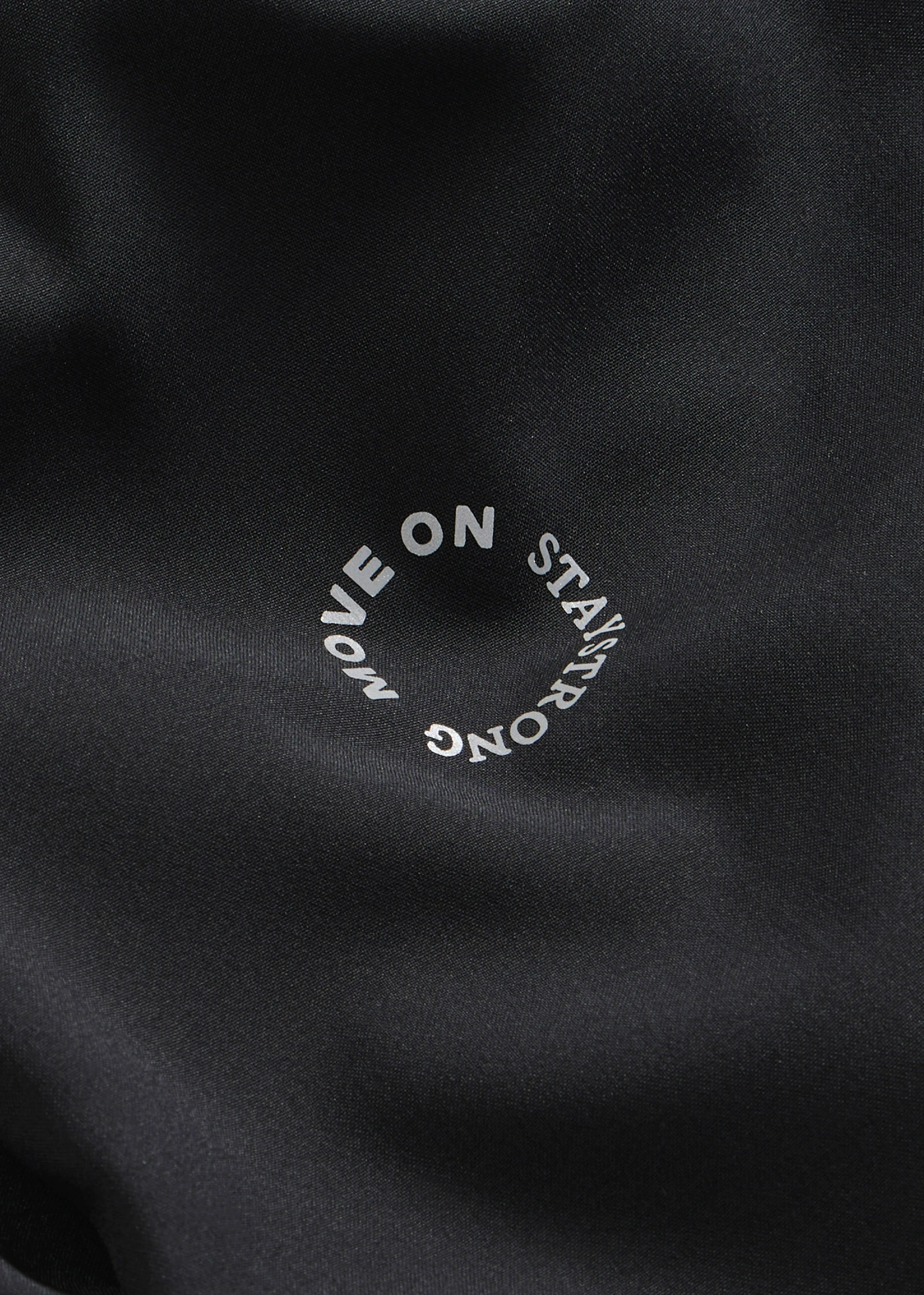 Jachetă funcțională de sport subțire, cu uscare rapidă • negru • magazin bonprix