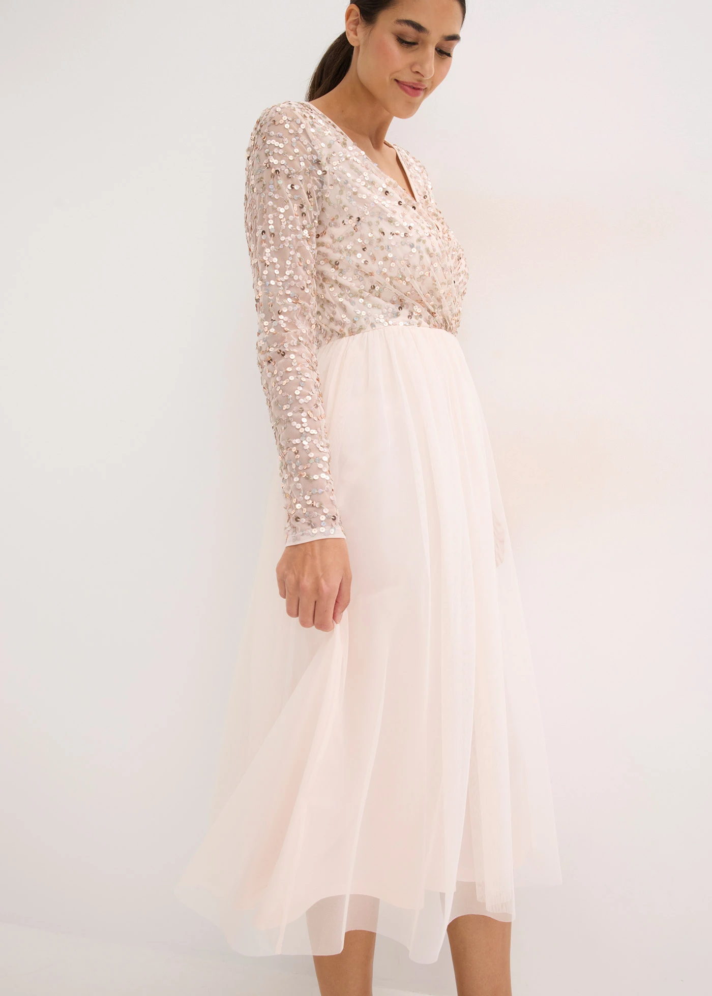 Robe de cocktail brodée de sequins • rose clair • Boutique bonprix