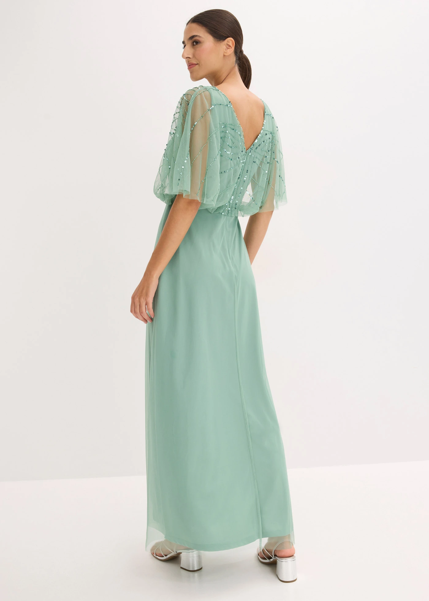 Robe longue en tulle fin avec sequins brodés • vert pastel • Boutique bonprix