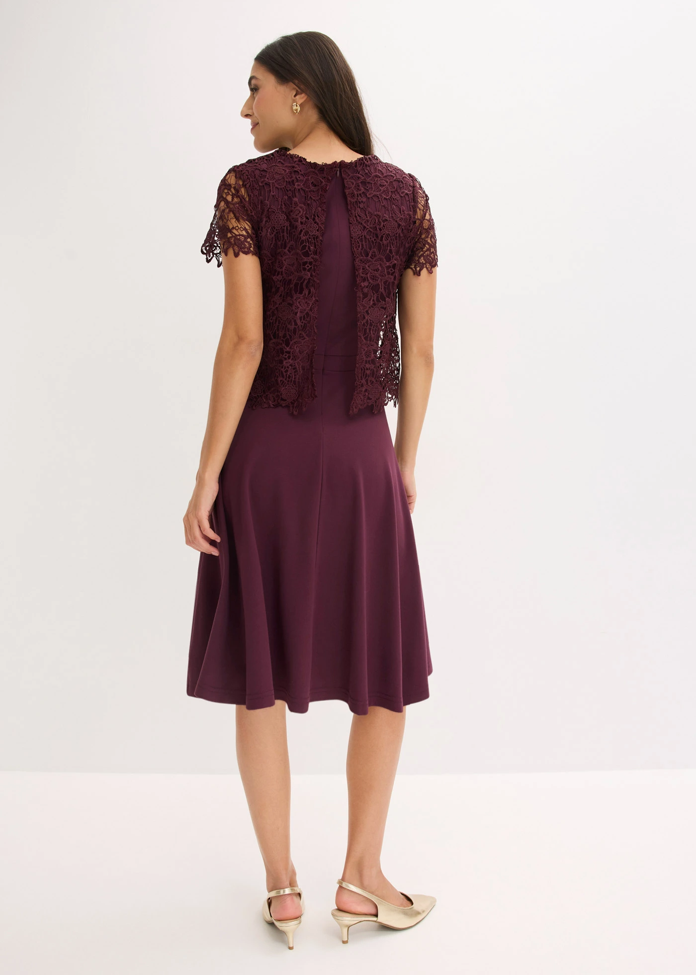 Rochie midi cu dantelă • roșu-vineriu • magazin bonprix