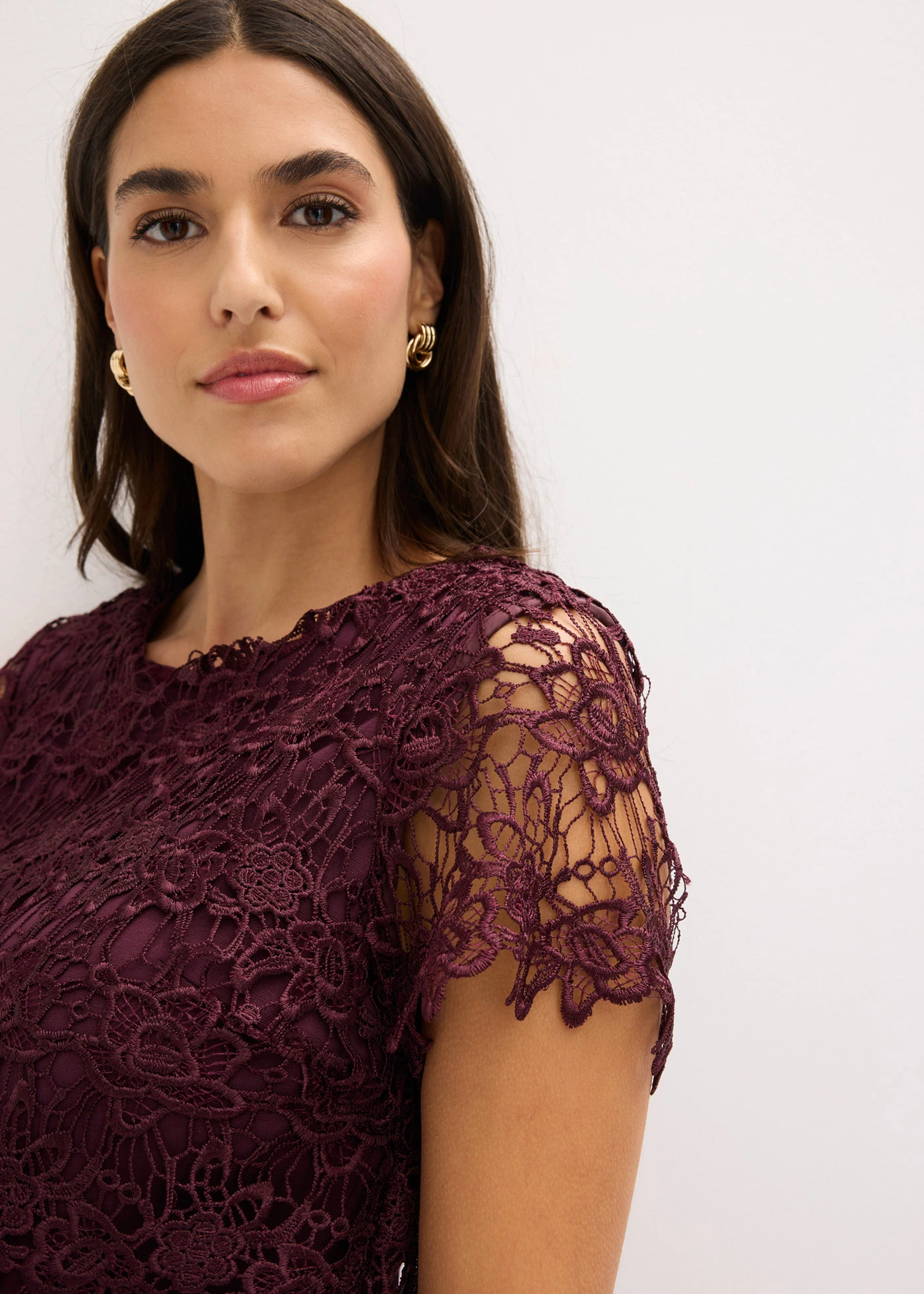 Midi jurk met kant • wijnrood • bonprix online shop