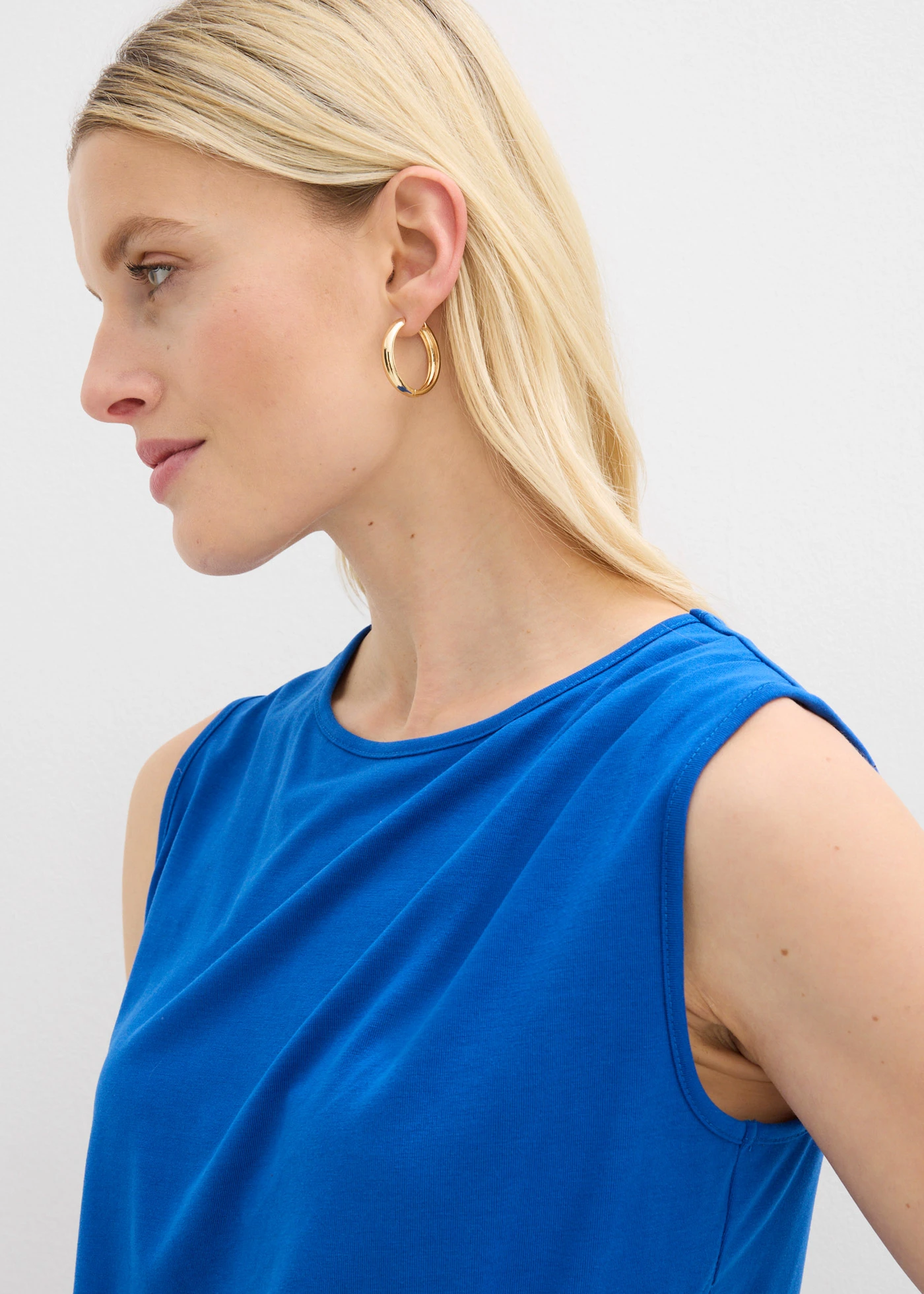 Asymmetrische top • arctisch blauw • bonprix online shop