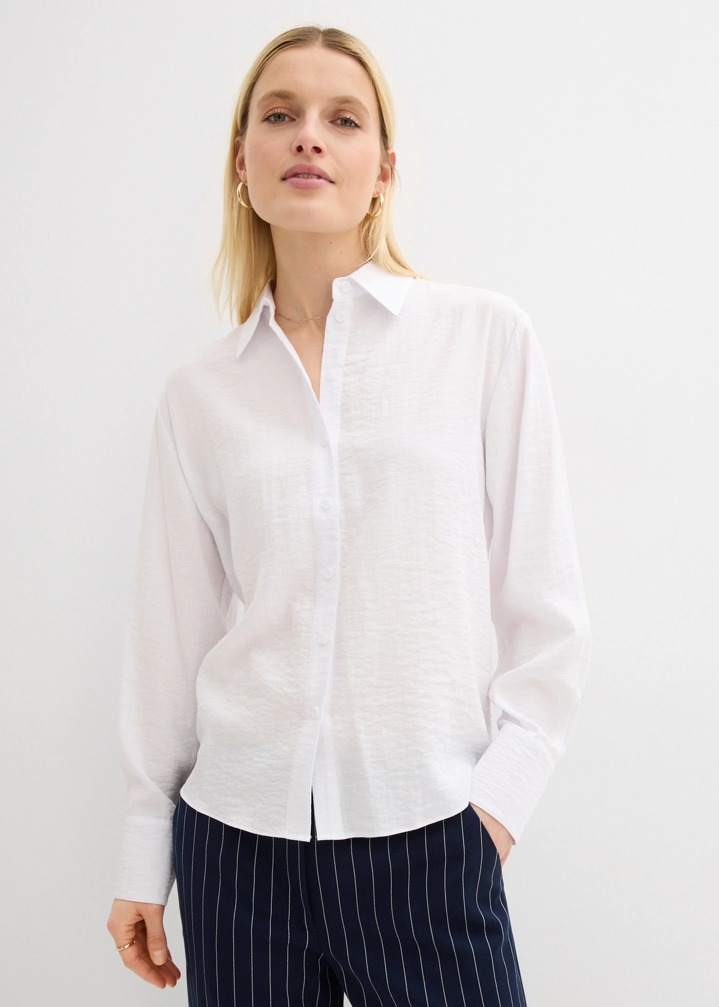 Overhemdblouse van een soepele viscosemix • wit • bonprix online shop