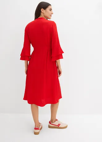 Robe en matière texturée • fraise • Boutique bonprix