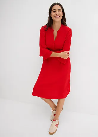 Jurk in een viscosemix • aardbeirood • bonprix online shop