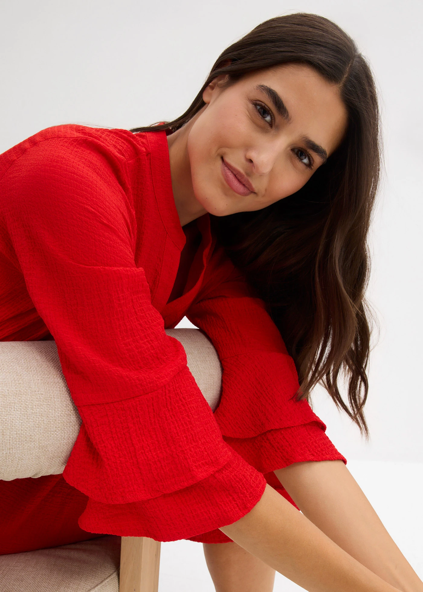 Robe en matière texturée • fraise • Boutique bonprix