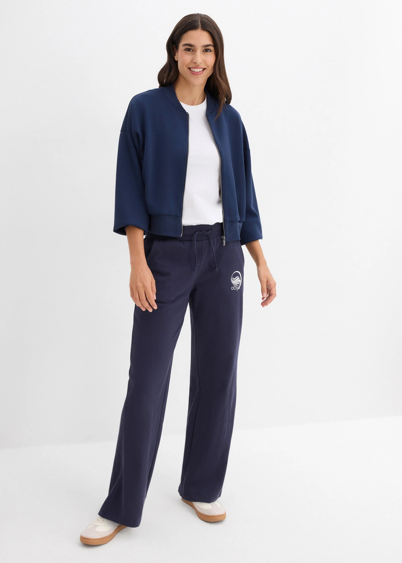 Pantalon de jogging 100% coton • bleu foncé/blanc • Boutique bonprix