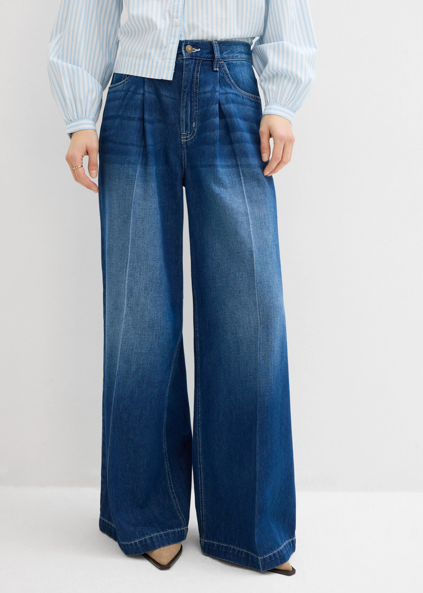 Blugi Super Wide, în stil palazzo, din bumbac • bleumarin denim uzat • magazin bonprix