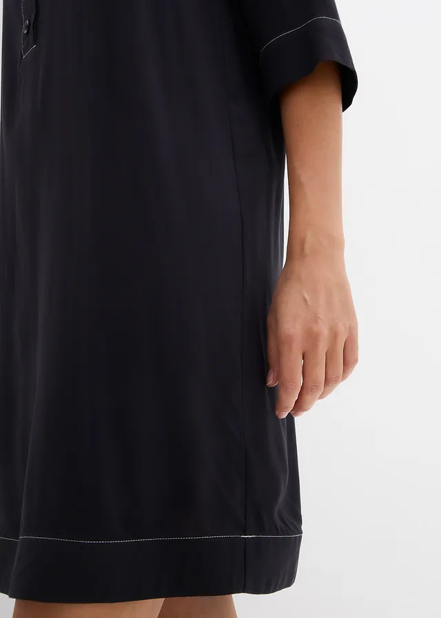 Robe-tunique en viscose douce • noir • product-page.page-title-suffix