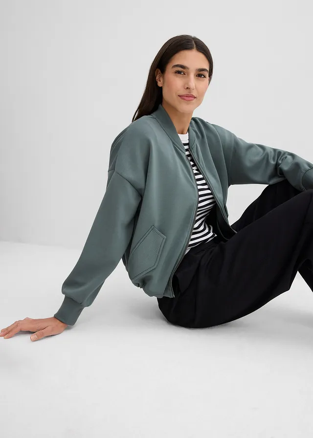Oversized scuba bomber van een zachte viscose-mix • eucalyptusgroen • product-page.page-title-suffix