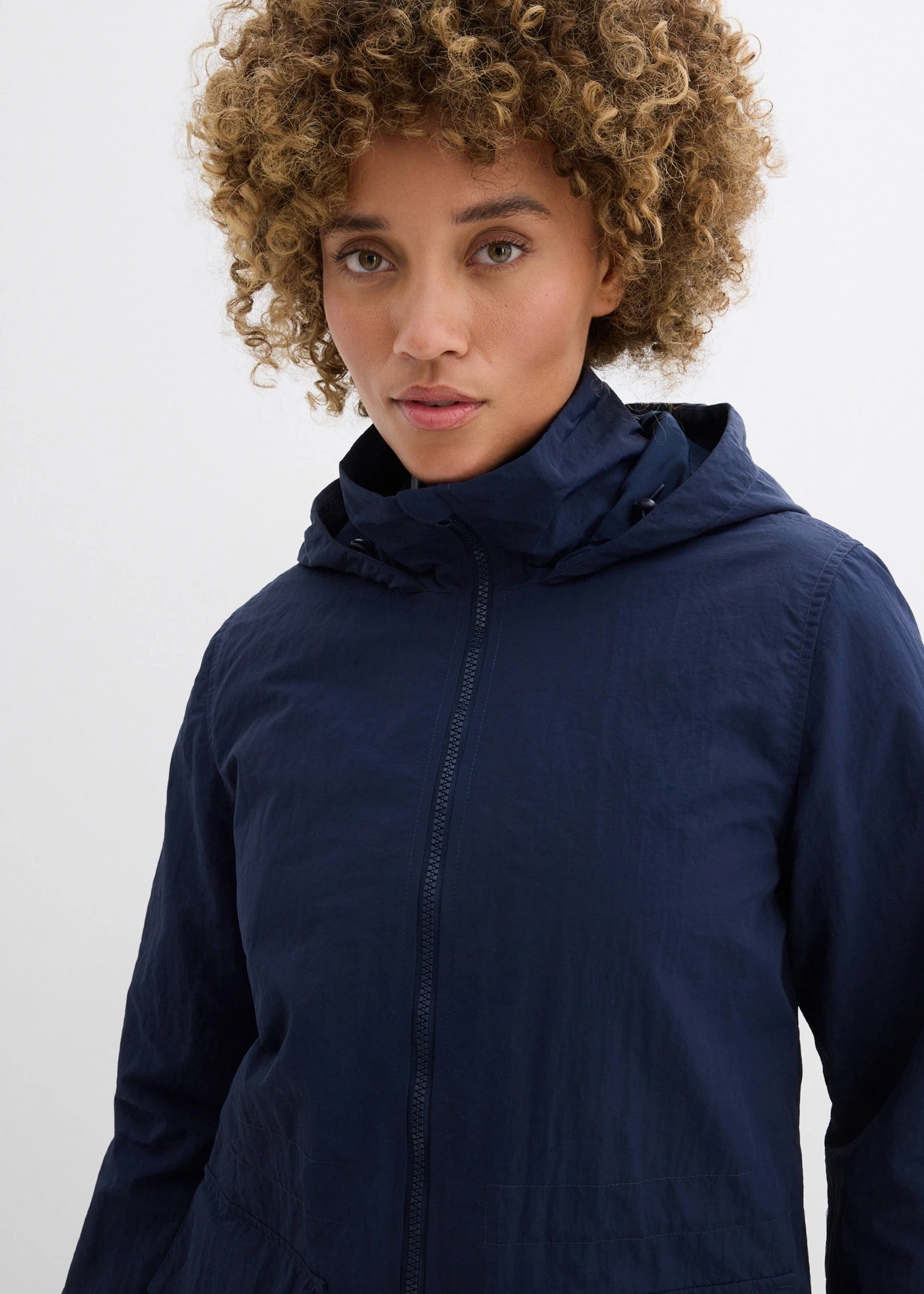 Waterafstotende, lichte parka • donkerblauw • bonprix online shop