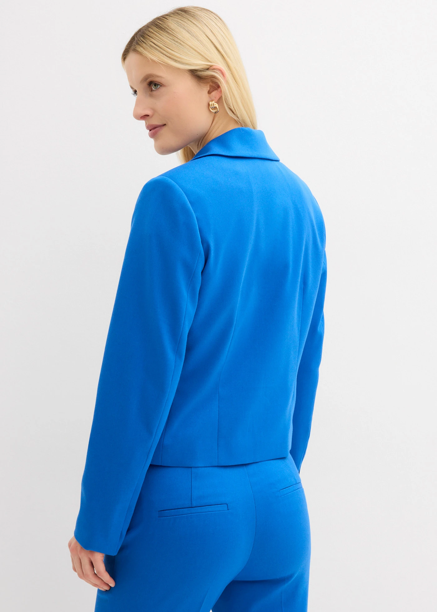 Krótki żakiet • niebieski arktyczny • sklep bonprix