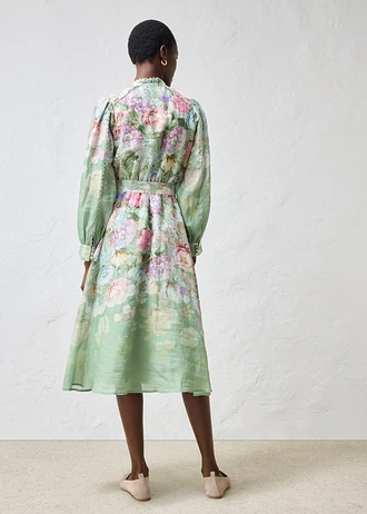 Robe midi en ramie avec ceinture (ens. 2 pces) • vert pâle floral • Boutique bonprix