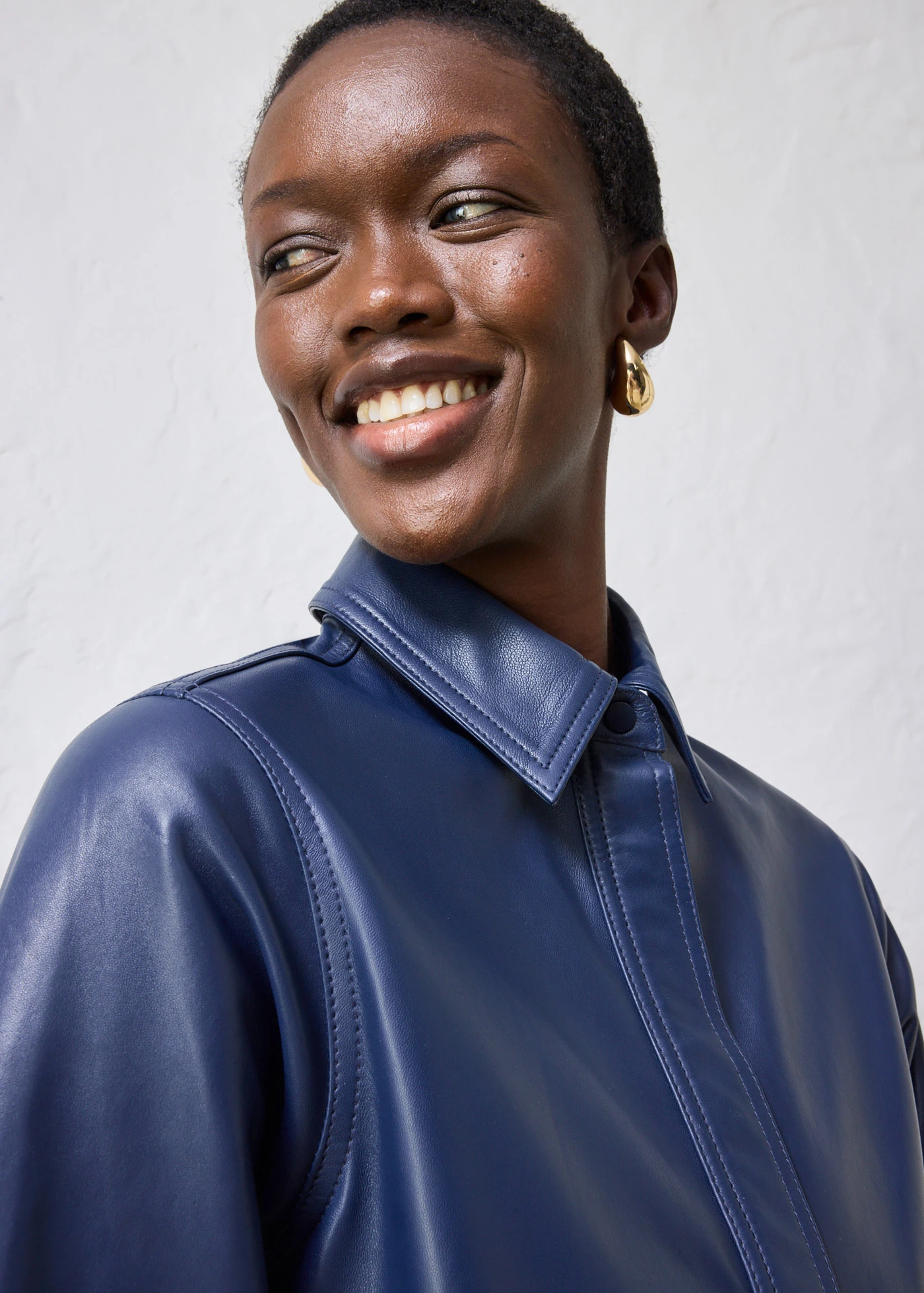 Cămașă din piele nappa de miel • bleumarin • magazin bonprix