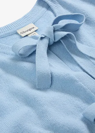 Fijn gebreid vest met strikjes • lichtblauw • bonprix online shop