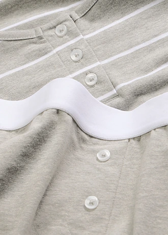 Pyžamo s krátkymi legínmi • svetlosivá melírovaná/biela pásikovaná • obchod bonprix