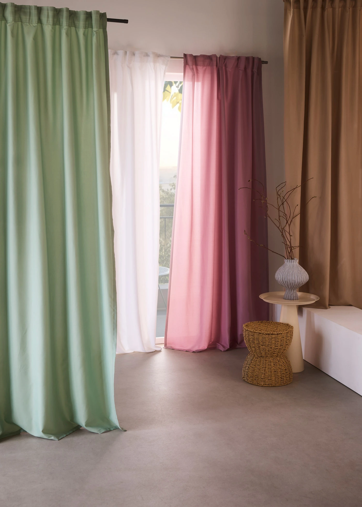 Gordijnen van microvezel (2 stuks) • lindgroen • bonprix online shop