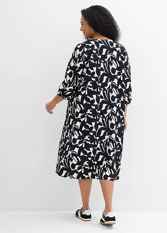 Maxi zomerjurk van soepele viscose, Kleur: zwart/wolwit gebloemd