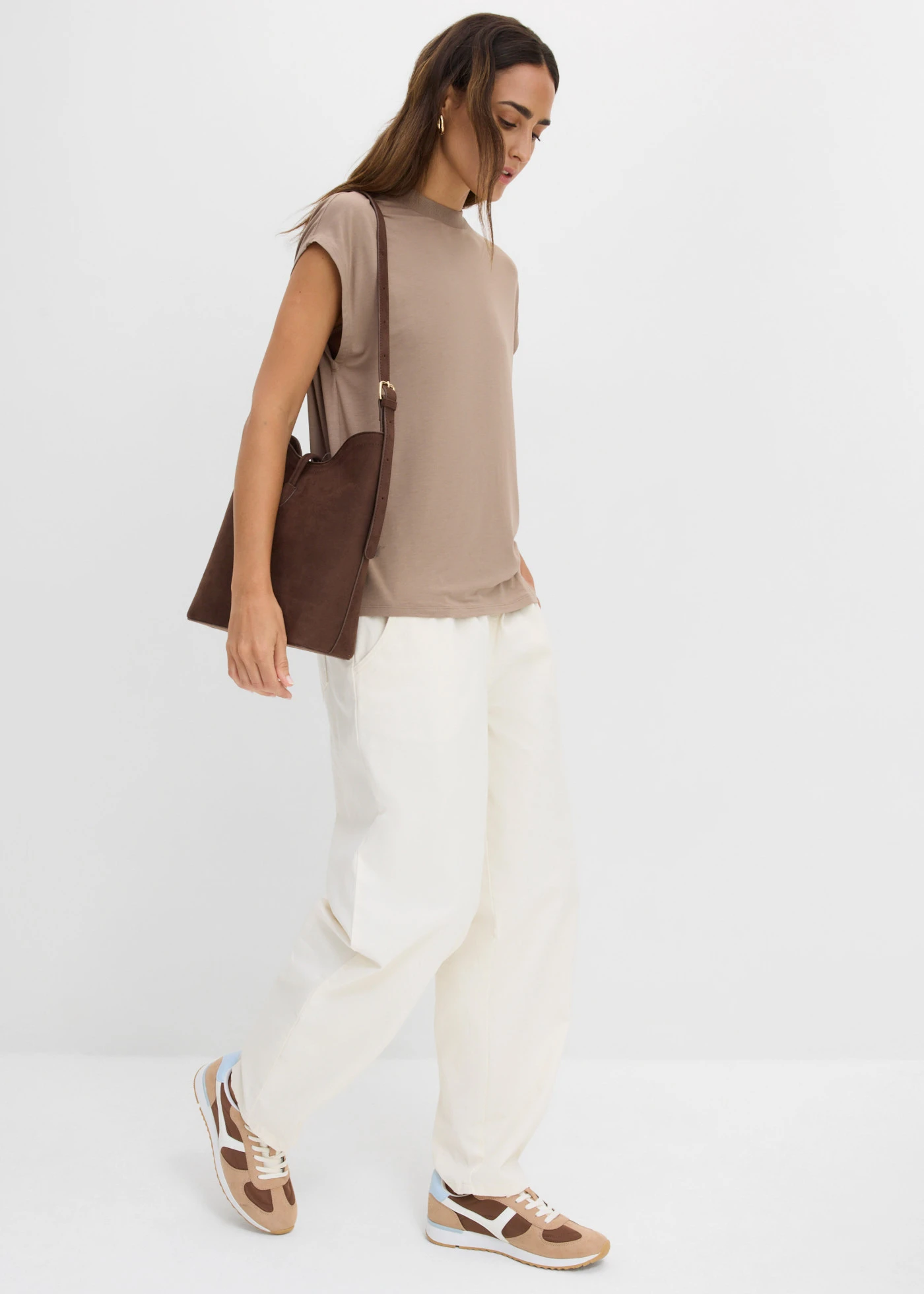 T-shirt van zachte viscose • taupe • bonprix online shop