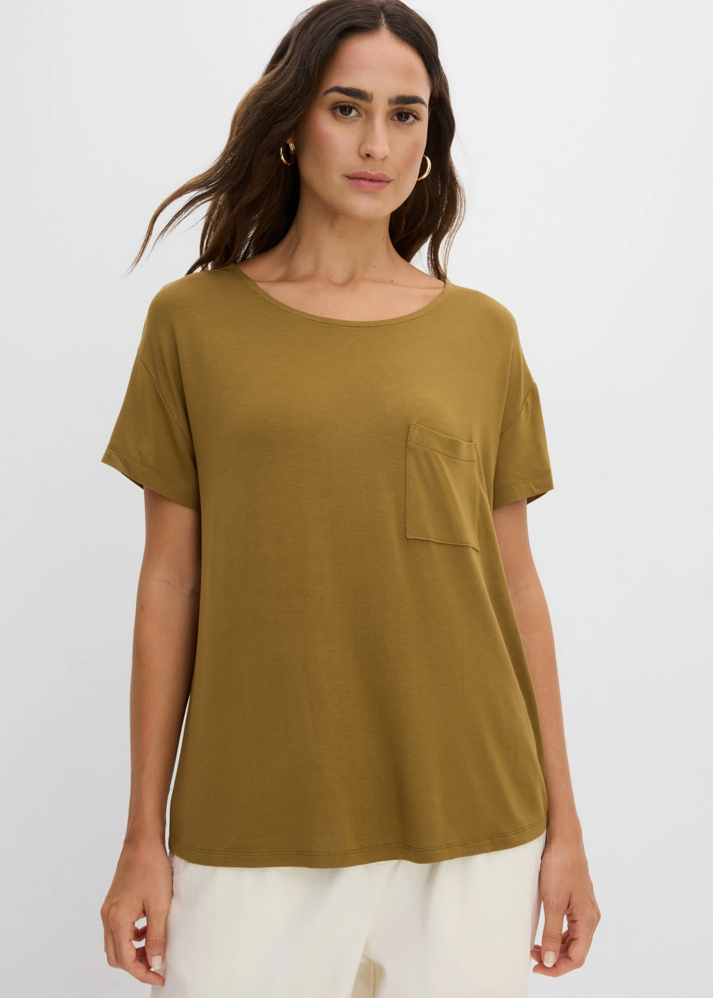 T-shirt doux en viscose extensible • vert nature • Boutique bonprix