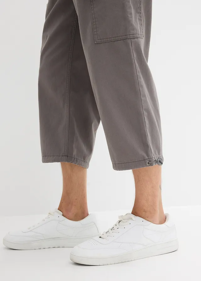 Pantalon 3/4 100% coton, taille élastiquée et poches cargo • gris fumé • product-page.page-title-suffix