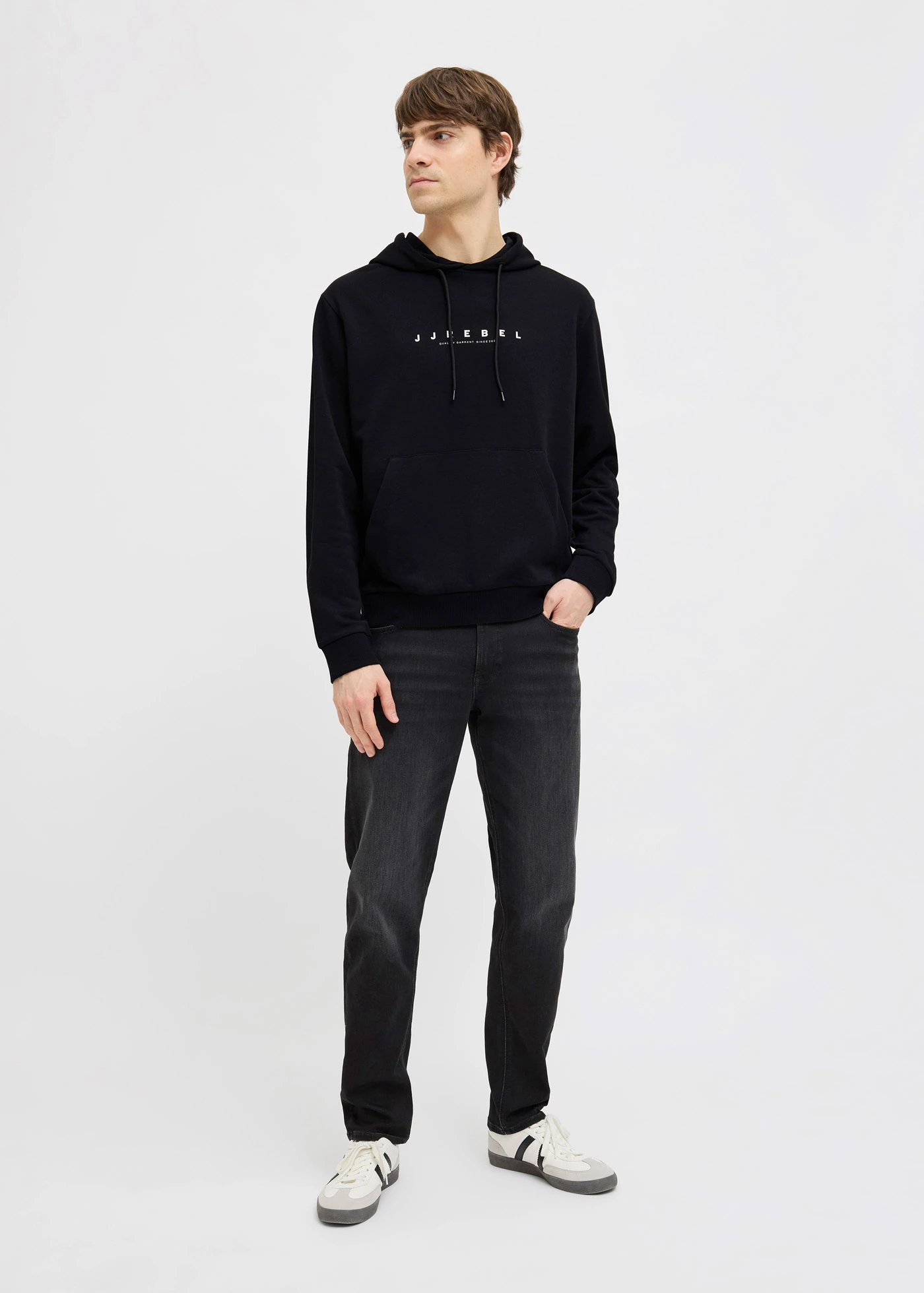 JJ REBEL kapucnis szabadidőfelső, Loose Fit • fekete/mintás • bonprix áruház