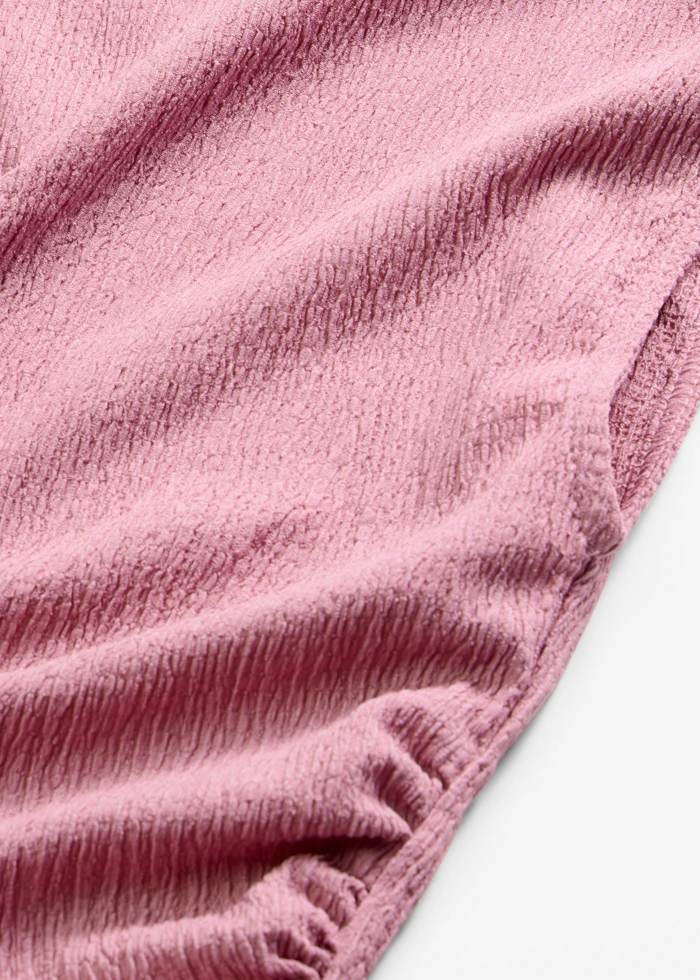 Robe en jersey crêpe texturé • mauve • Boutique bonprix