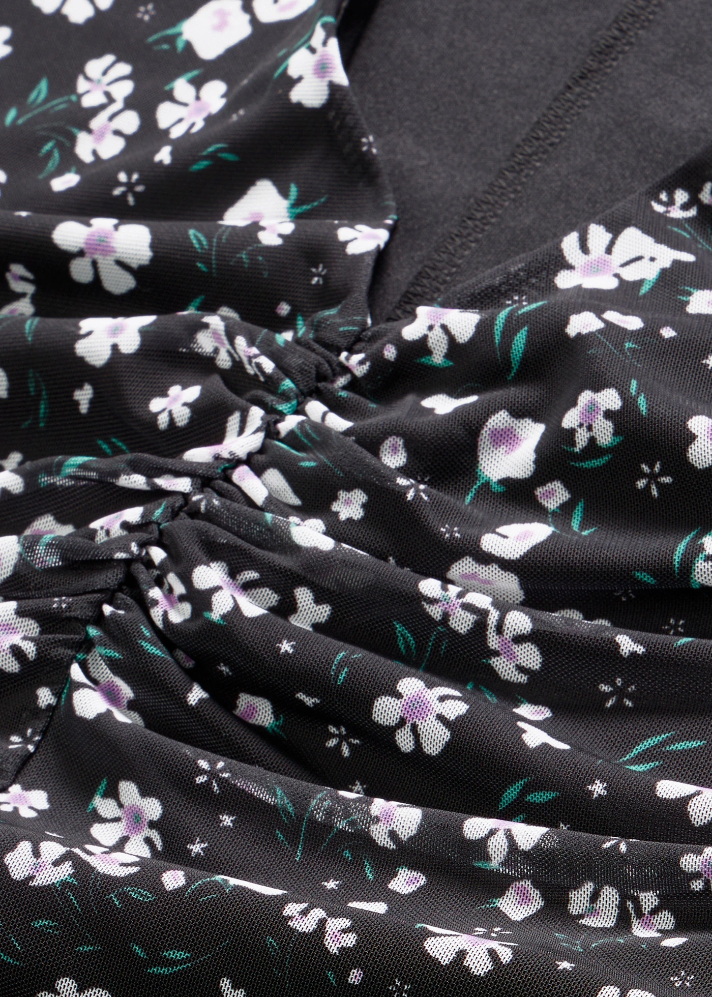 Jersey jurk van fijn mesh • zwart gebloemd • bonprix online shop