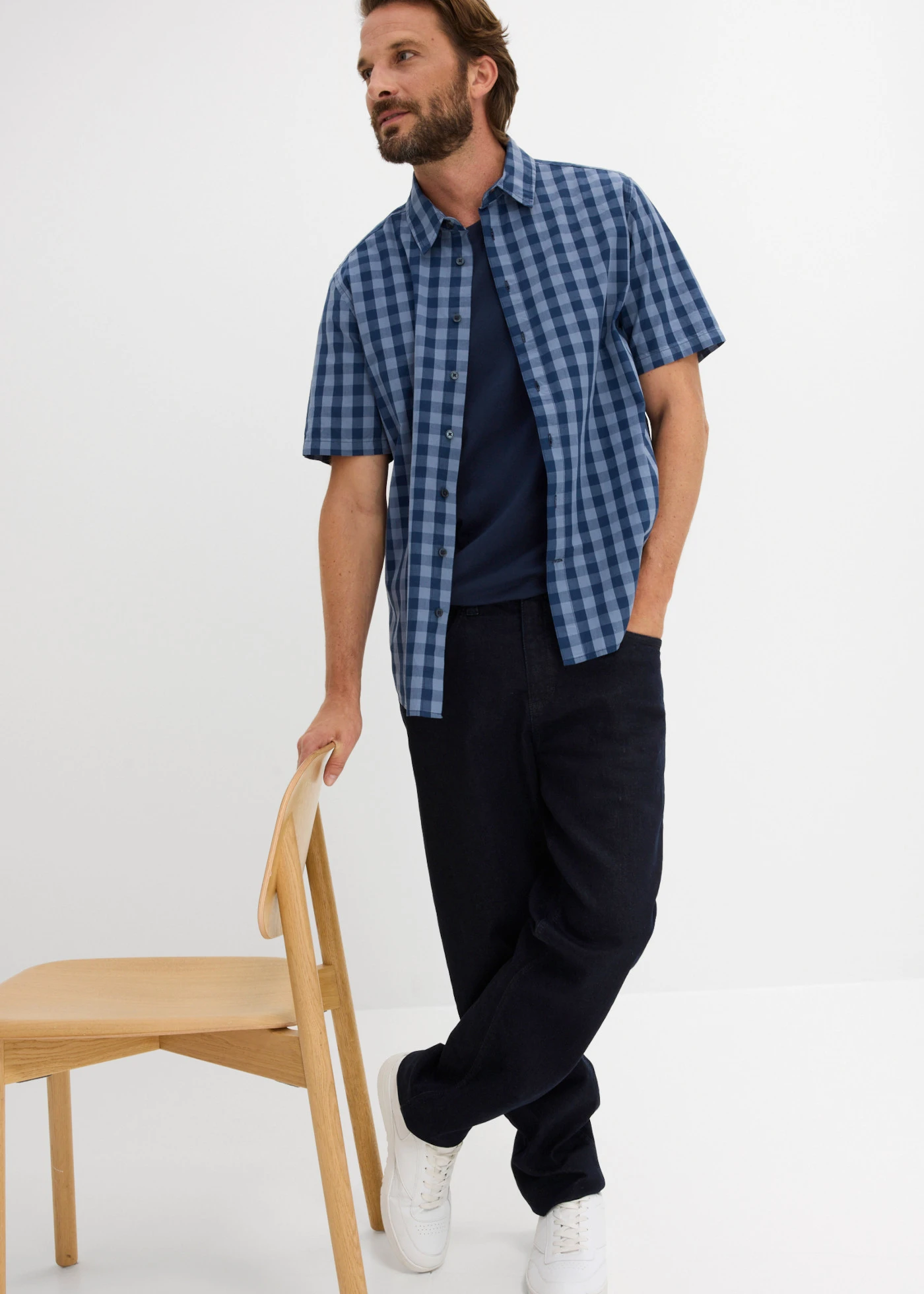 Chemise manches courtes 100% coton • bleu fumé-bleu profond carreaux • Boutique bonprix