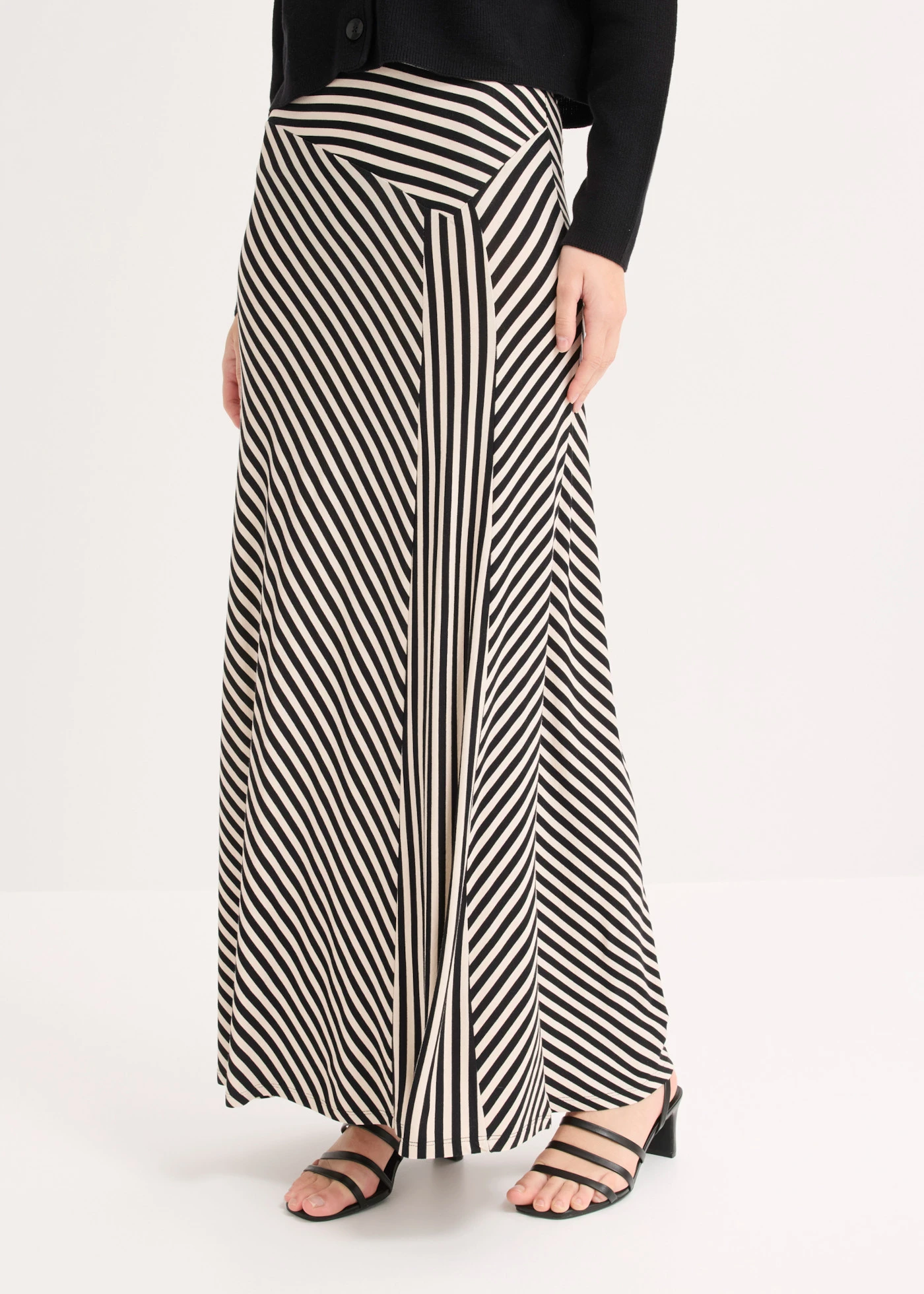 Jersey rok in een viscosemix • zwart-wolwit gestreept • bonprix online shop