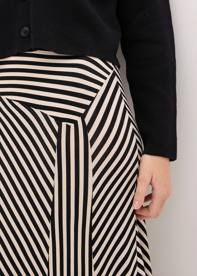 Jersey rok in een viscosemix • zwart-wolwit gestreept • product-page.page-title-suffix