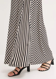 Jersey rok in een viscosemix • zwart-wolwit gestreept • bonprix online shop