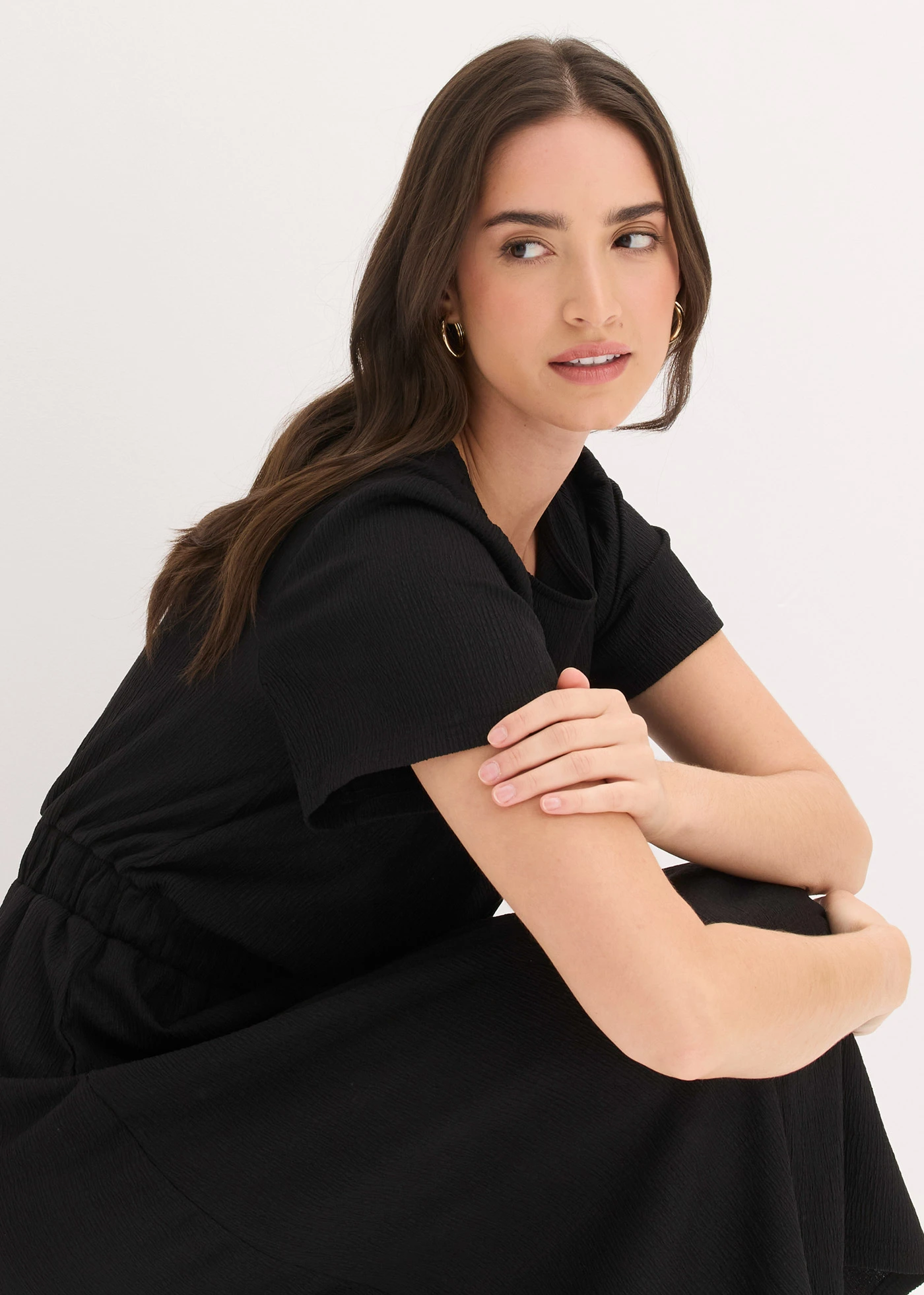 Uitlopende jersey jurk • zwart • bonprix online shop