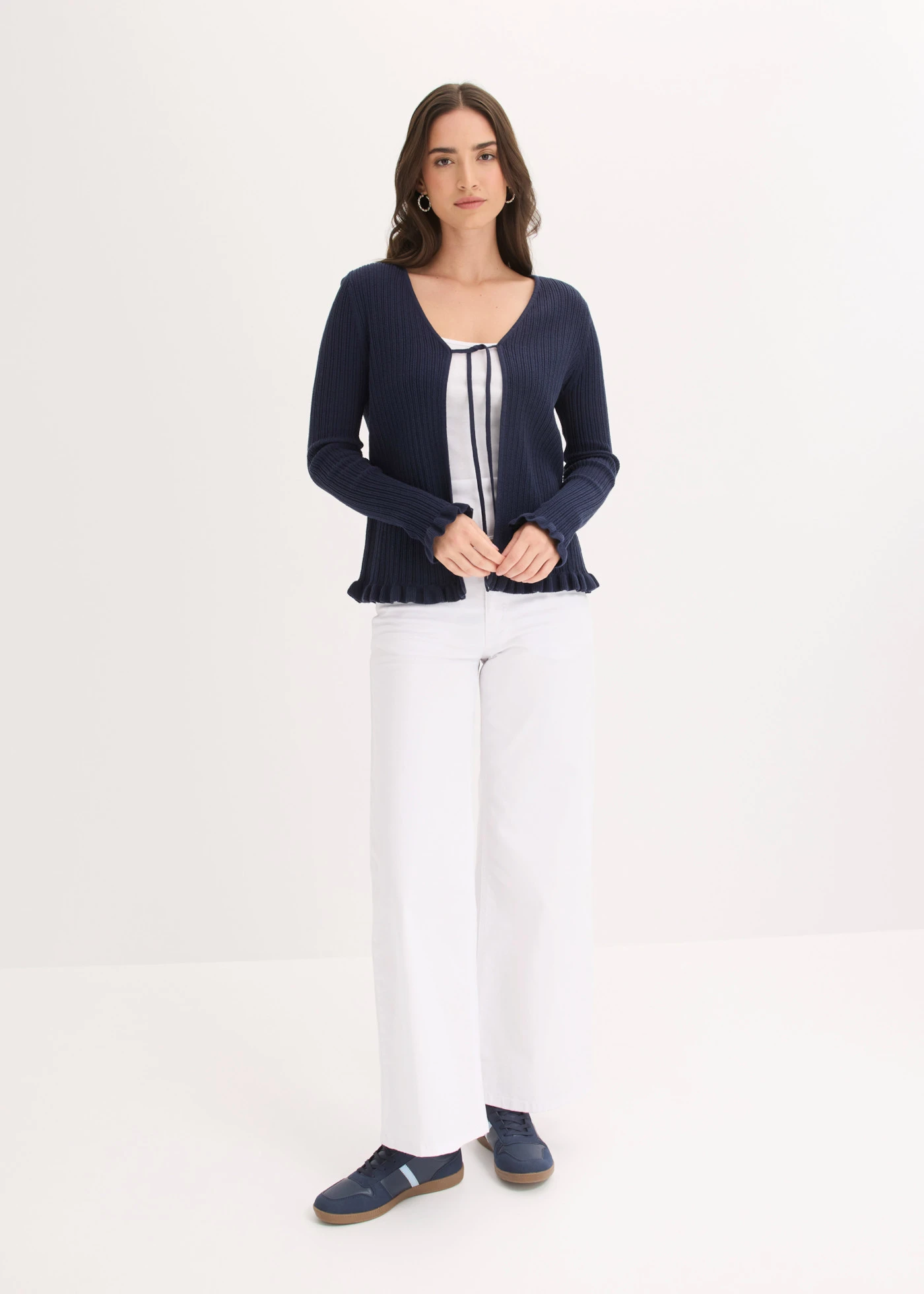 Gilet en fine maille • bleu foncé • Boutique bonprix